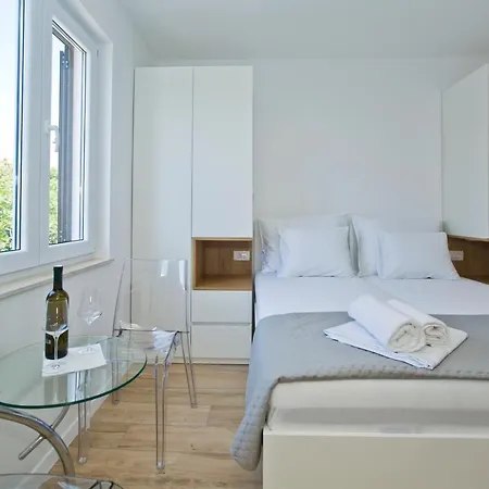 Luka's Legacy Daire Hvar Town