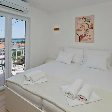 Luka's Legacy Daire Hvar Town